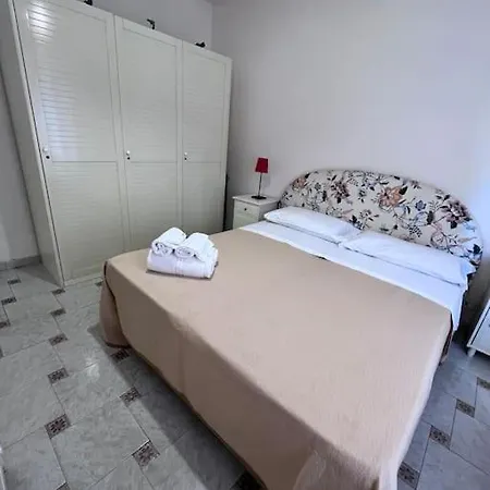 Apartment Mare House